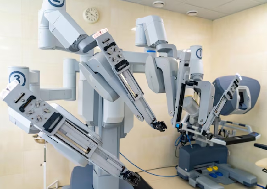 Precision Worm Gears’ Diverse Applications in Surgical Robots